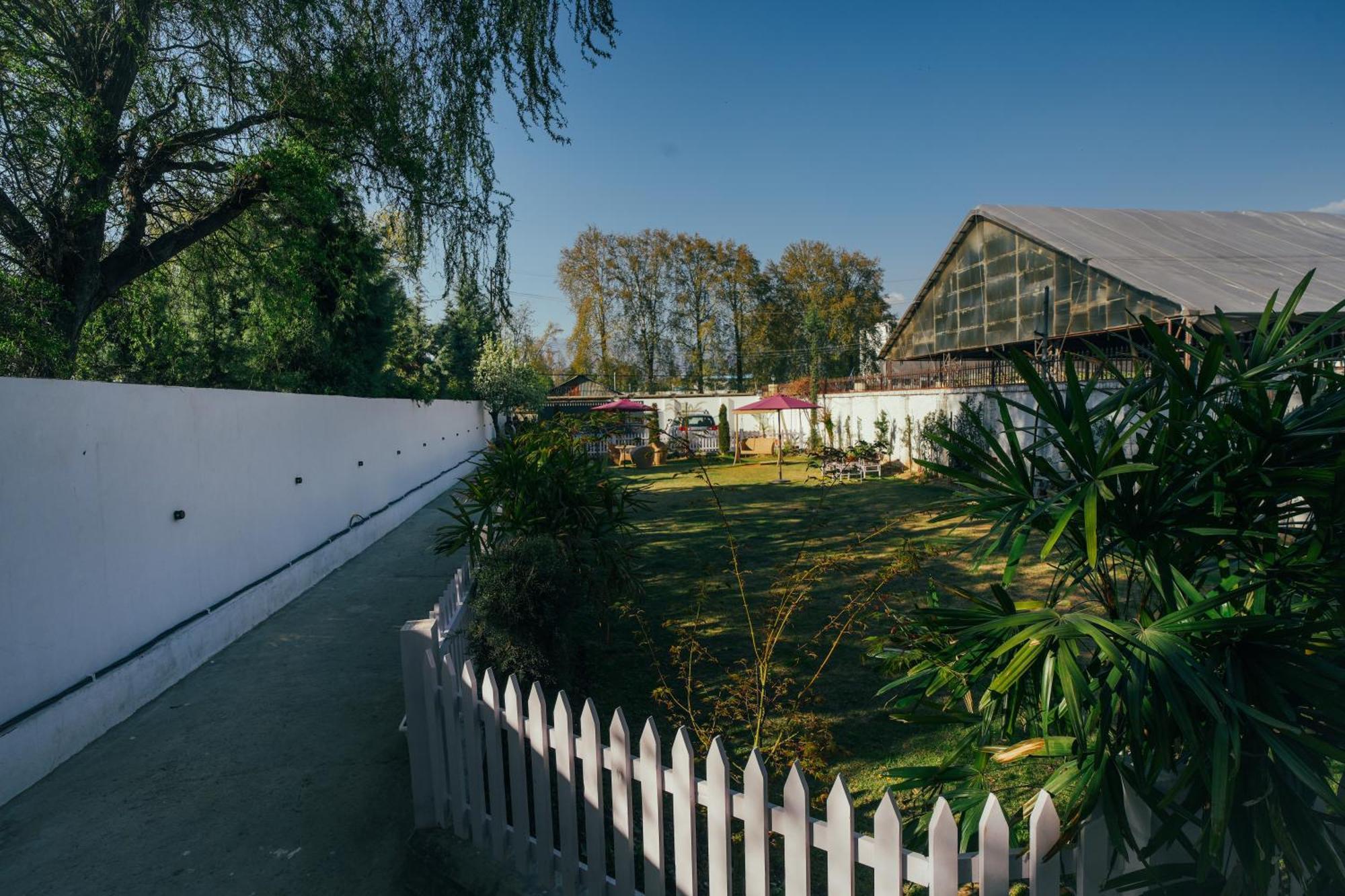 De Elaaf The Luxury Stay Srinagar  Bagian luar foto