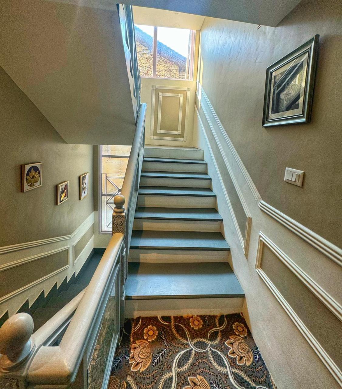 De Elaaf The Luxury Stay Srinagar  Bagian luar foto